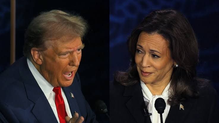 Did Kamala Harris wear earpiece during debate with Donald Trump